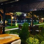 sares garden restaurant 3